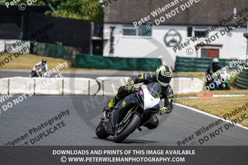 enduro digital images;event digital images;eventdigitalimages;mallory park;mallory park photographs;mallory park trackday;mallory park trackday photographs;no limits trackdays;peter wileman photography;racing digital images;trackday digital images;trackday photos